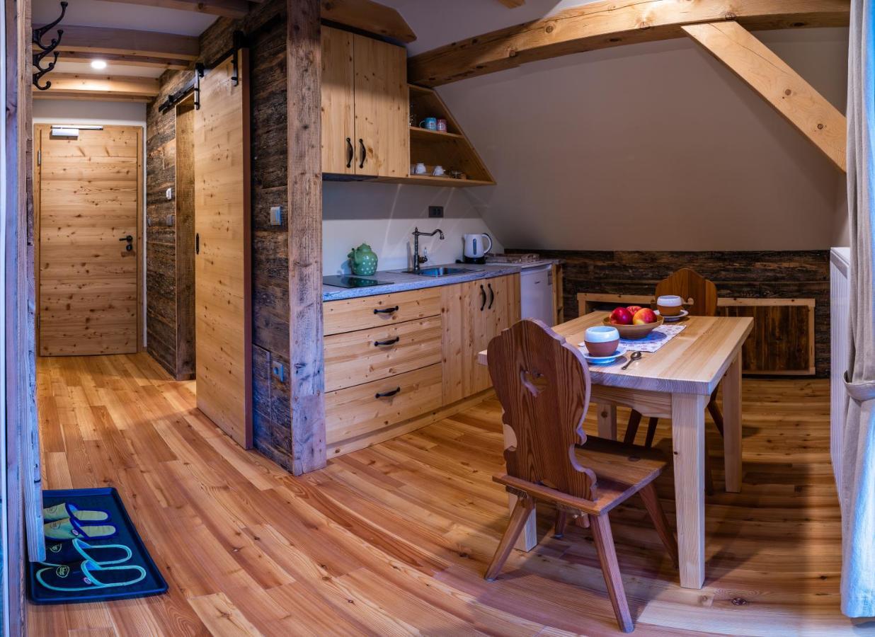 Tourist Farm Senkova Domacija Villa Zgornje Jezersko Bagian luar foto