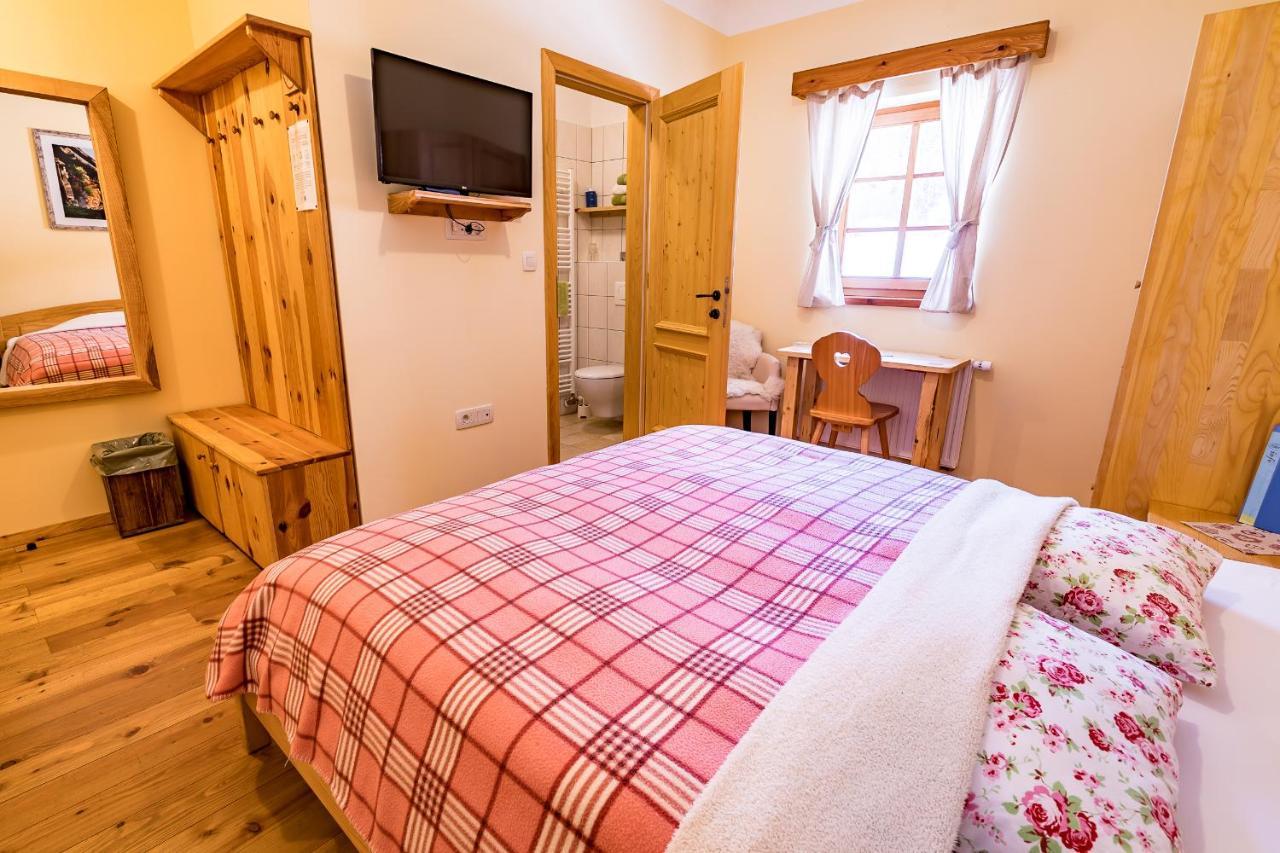 Tourist Farm Senkova Domacija Villa Zgornje Jezersko Bagian luar foto